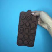 Форма для льда и шоколада 15 ячеек 21x10,4x1,3 см "Лакомство"